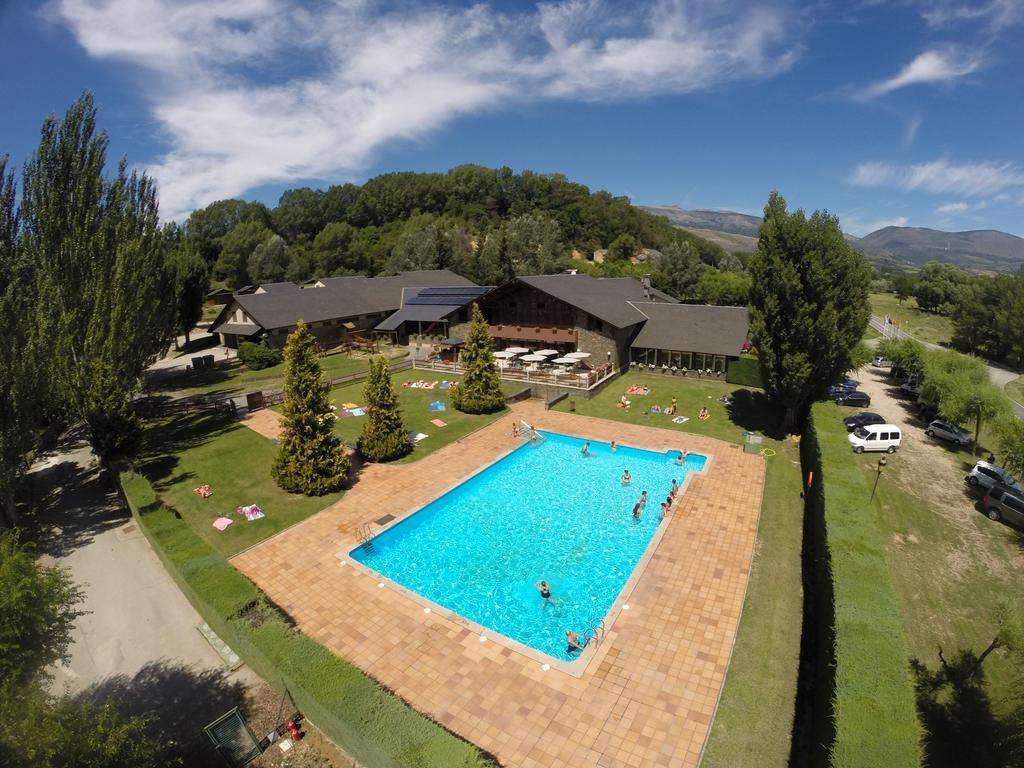 Bungalows Stel-Puigcerda Exterior photo